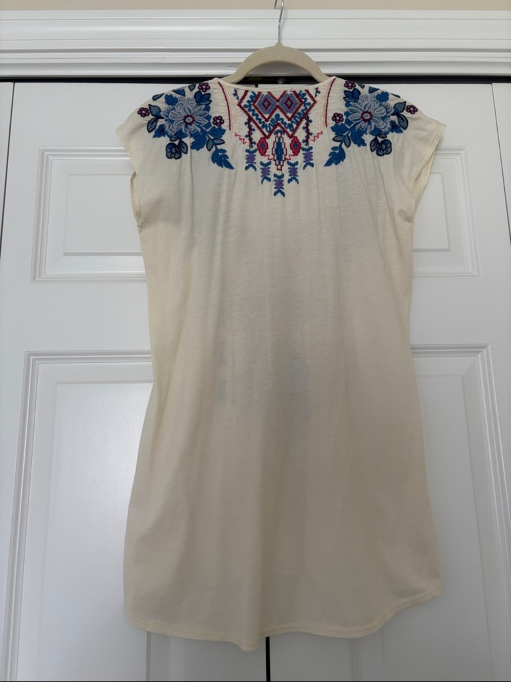 Johnny Was Cream Tunic with Blue Floral & Multicolor Embroidery - Picture 7 of 7
